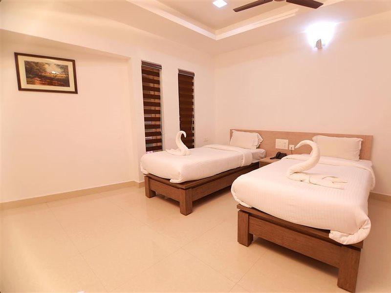 Chandra Inn Kollam Exterior photo
