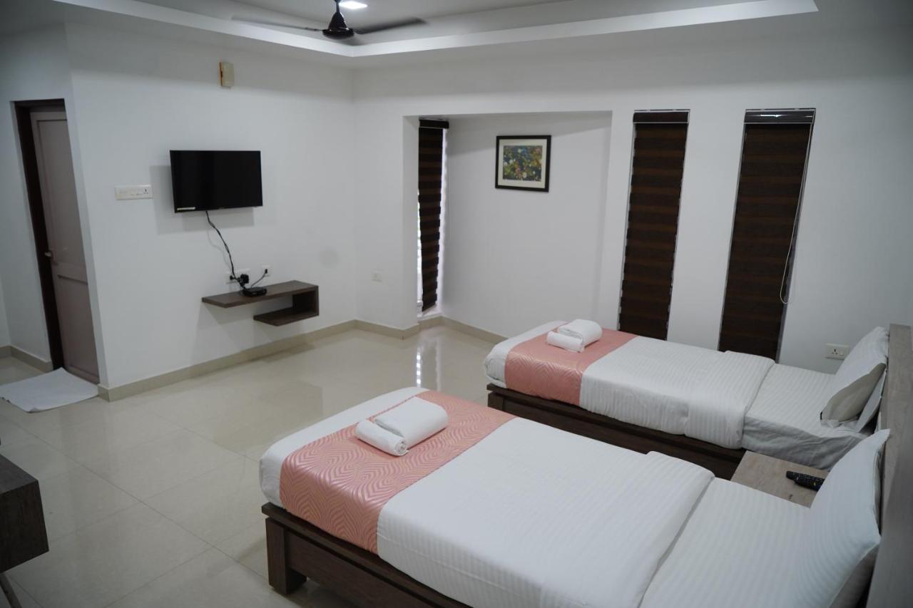 Chandra Inn Kollam Exterior photo